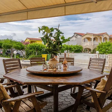 Lulic Villa